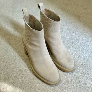 Dolce Vita Celia Suede Boot